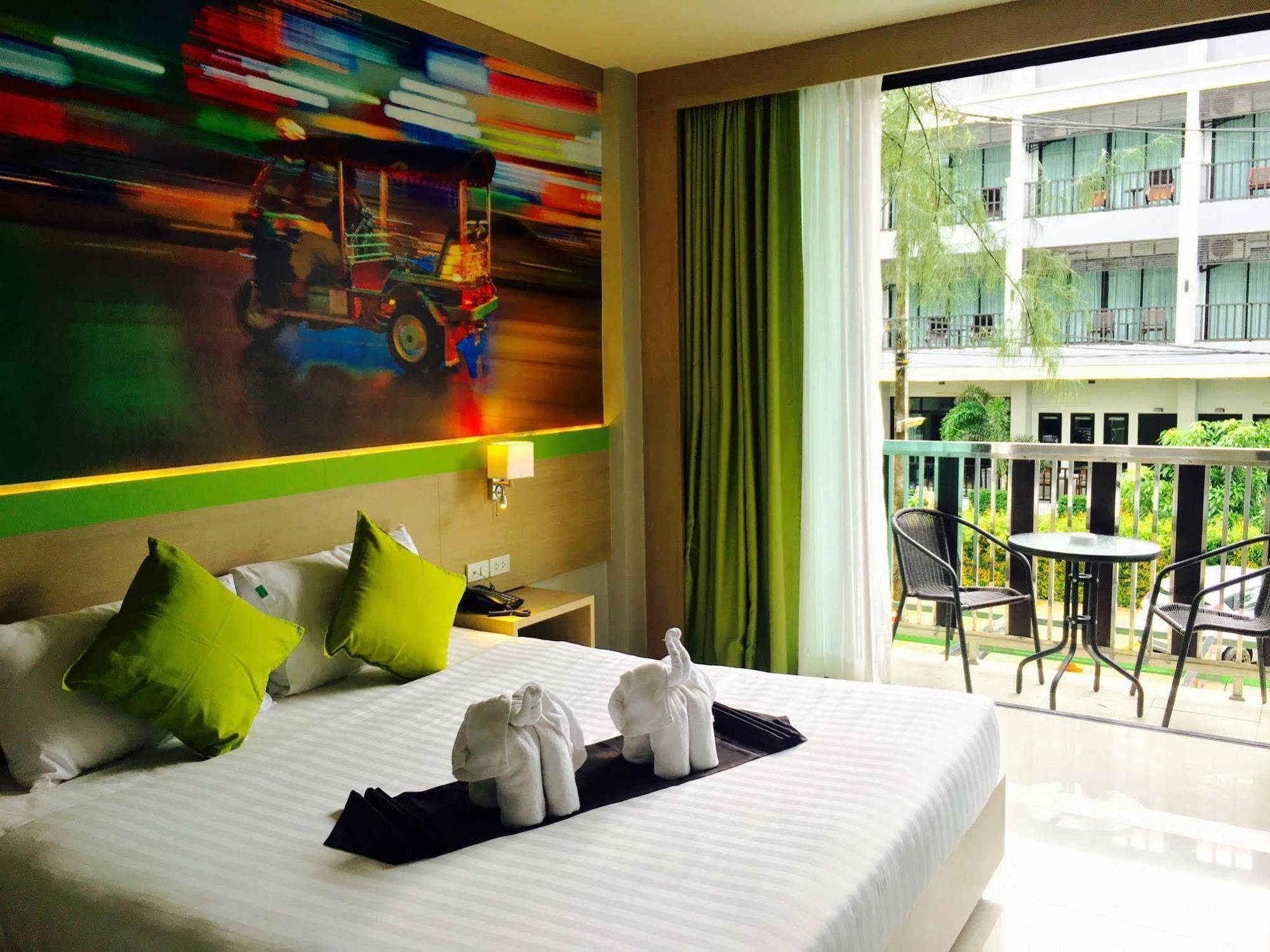 Rooms Republic Hotel Ao Nang Beach Esterno foto